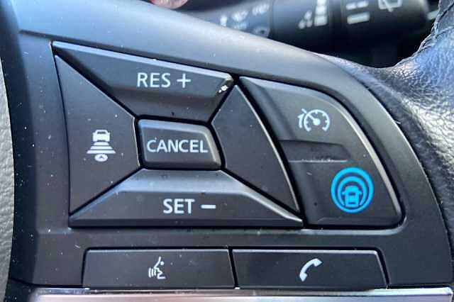 Nissan JUKE 1.6 Hybrid Tekna+ 5dr Auto