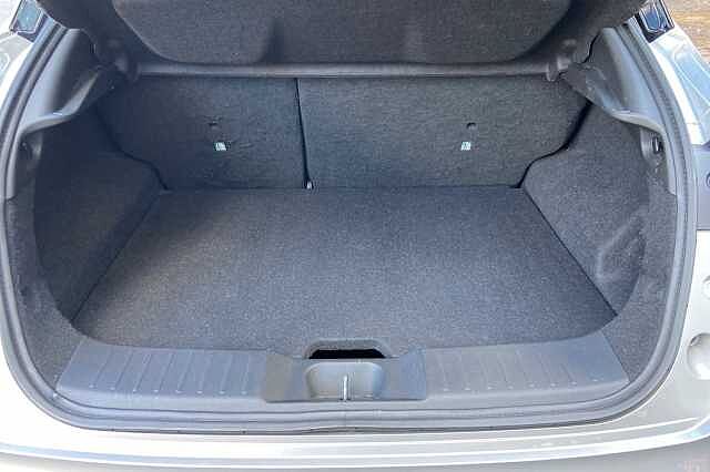 Nissan JUKE 1.6 Hybrid Tekna+ 5dr Auto