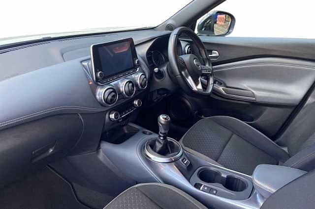 Nissan JUKE 1.0 DiG-T 114 N-Connecta 5dr