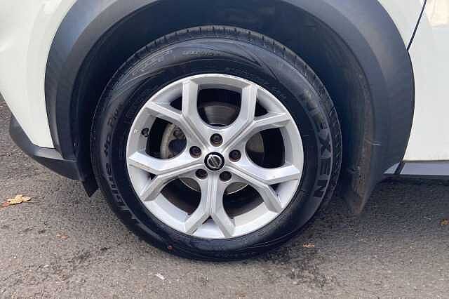 Nissan JUKE 1.0 DiG-T 114 N-Connecta 5dr