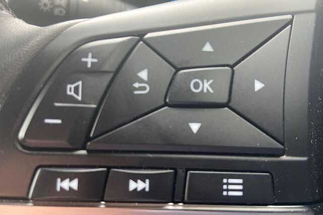 Nissan JUKE 1.6 Hybrid N-Connecta 5dr Auto