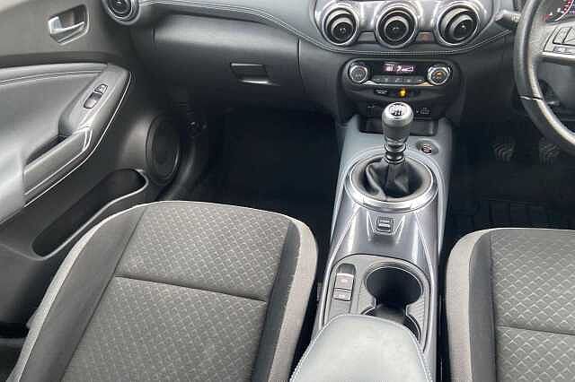 Nissan JUKE 1.0 DiG-T 114 N-Connecta 5dr
