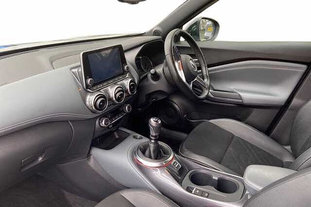 Nissan JUKE 1.0 DiG-T Tekna 5dr