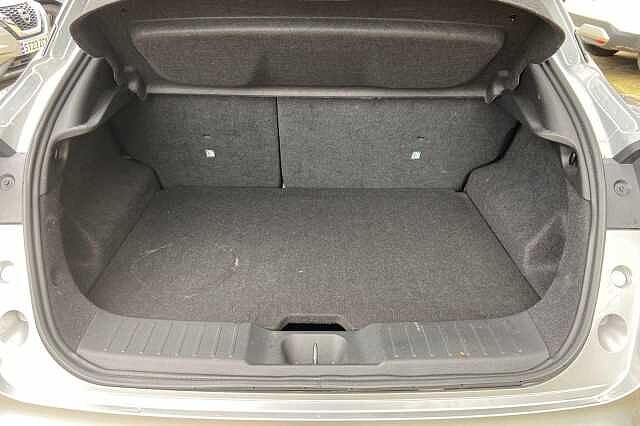 Nissan JUKE 1.0 DiG-T Tekna 5dr