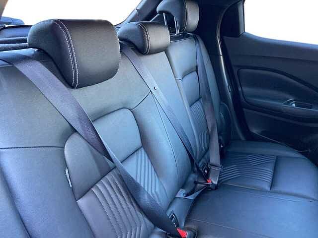 Nissan JUKE 1.0 DiG-T Tekna 5dr DCT