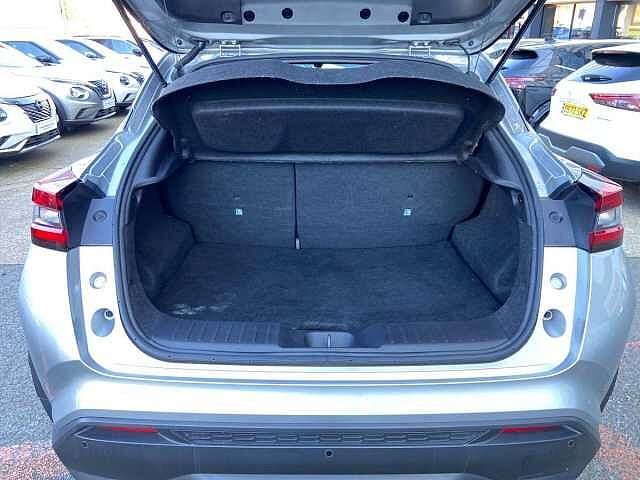 Nissan JUKE 1.0 DiG-T Tekna 5dr DCT