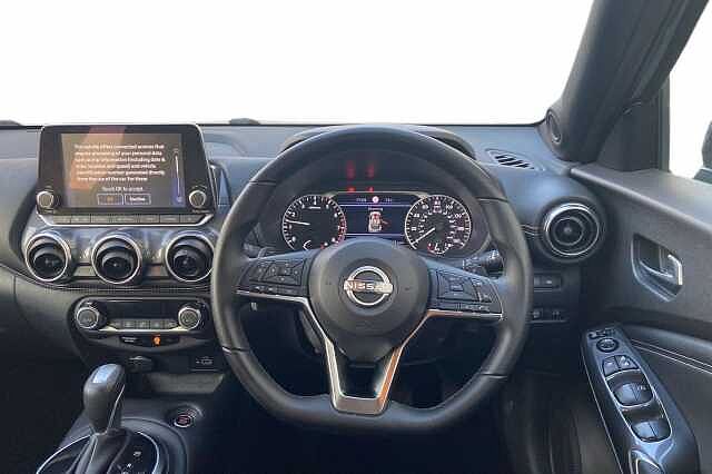 Nissan JUKE 1.0 DiG-T 114 N-Connecta 5dr DCT
