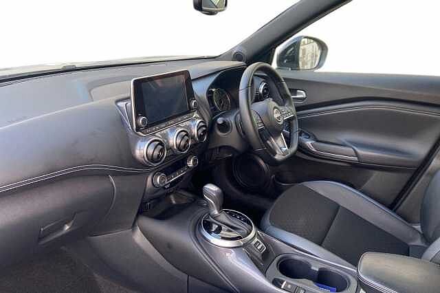 Nissan JUKE 1.0 DiG-T 114 N-Connecta 5dr DCT