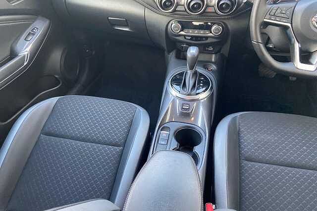 Nissan JUKE 1.0 DiG-T 114 N-Connecta 5dr DCT