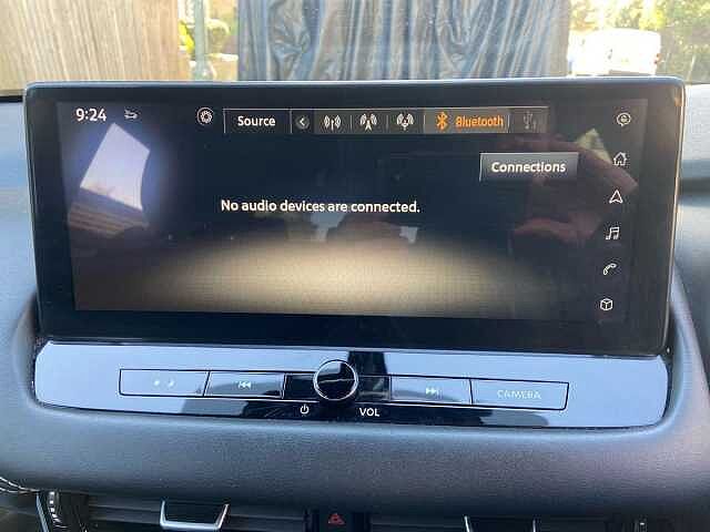 Nissan QASHQAI 1.3 DiG-T MH 158 N-Connecta 5dr Xtronic