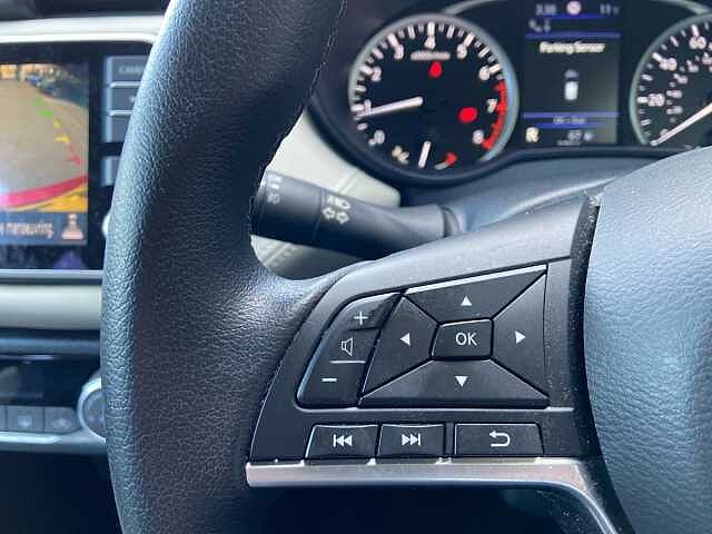 Nissan MICRA 1.0 IG-T 92 Tekna 5dr CVT