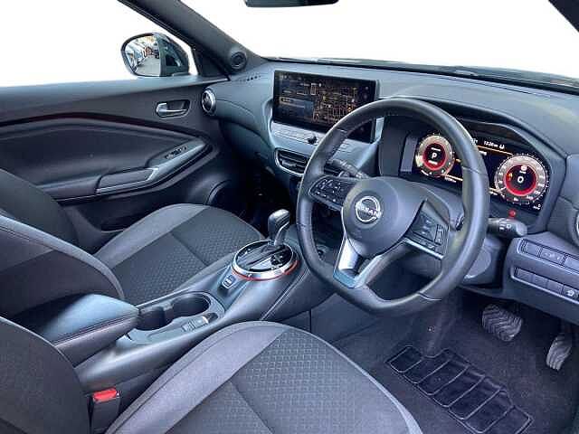 Nissan JUKE 1.0 DiG-T N-Connecta 5dr DCT