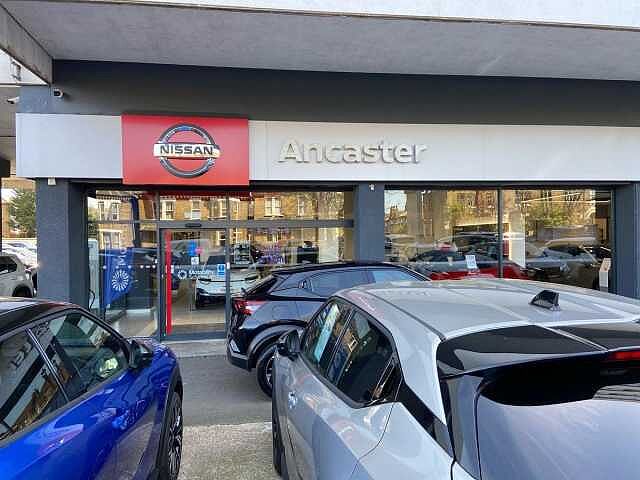 Nissan JUKE 1.0 DiG-T N-Connecta 5dr DCT