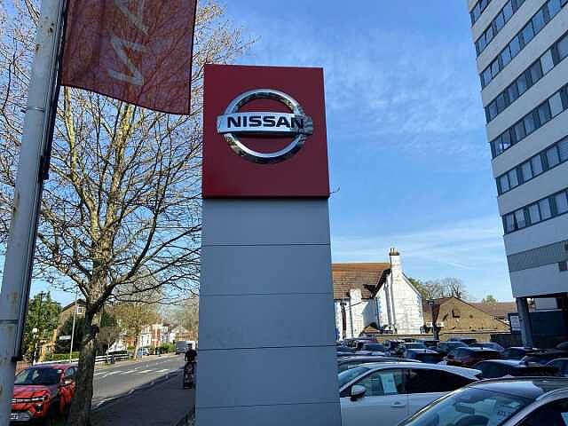 Nissan JUKE 1.0 DiG-T N-Connecta 5dr DCT