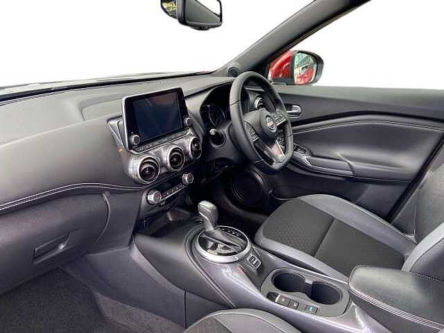 Nissan JUKE 1.6 Hybrid N-Connecta 5dr Auto