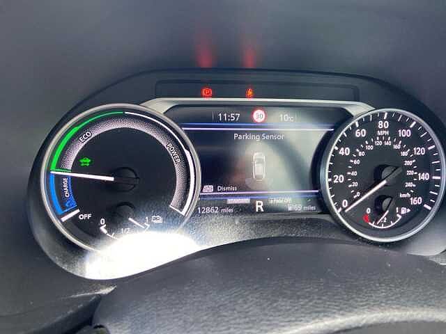 Nissan JUKE 1.6 Hybrid N-Connecta 5dr Auto