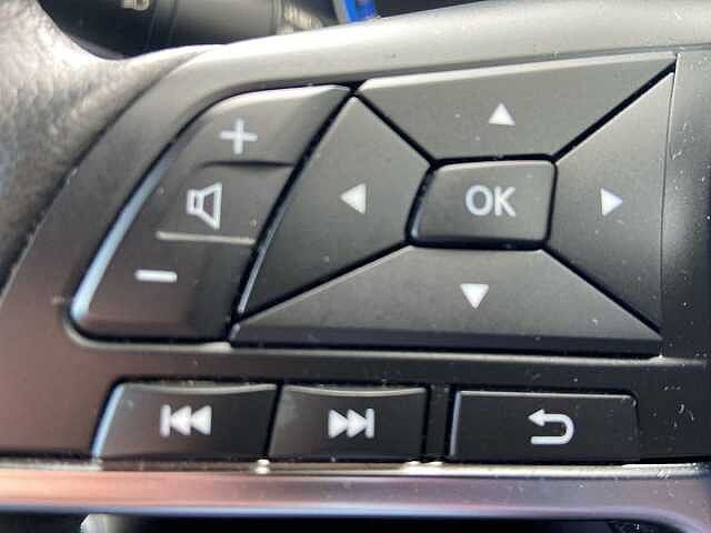 Nissan JUKE 1.6 Hybrid N-Connecta 5dr Auto