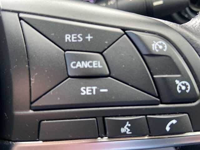 Nissan JUKE 1.6 Hybrid N-Connecta 5dr Auto