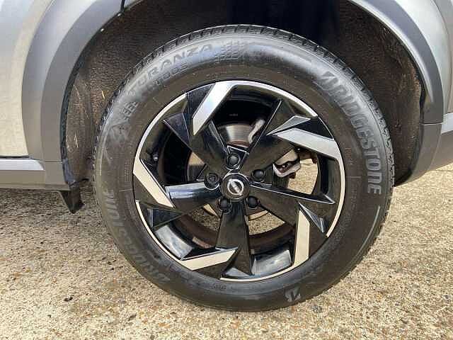 Nissan JUKE 1.6 Hybrid N-Connecta 5dr Auto