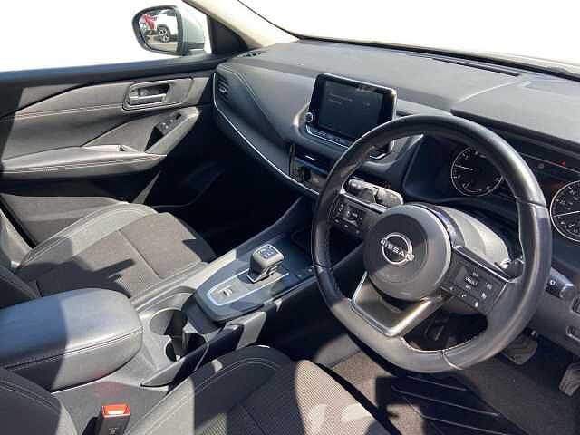 Nissan QASHQAI 1.3 DiG-T MH 158 Acenta Premium 5dr Xtronic