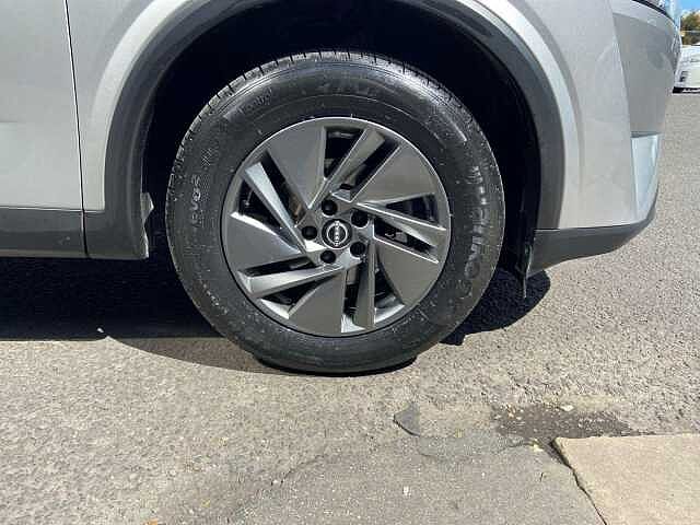 Nissan QASHQAI 1.3 DiG-T MH 158 Acenta Premium 5dr Xtronic