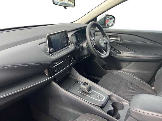 Nissan QASHQAI 1.3 DiG-T MH 158 Acenta Premium 5dr Xtronic