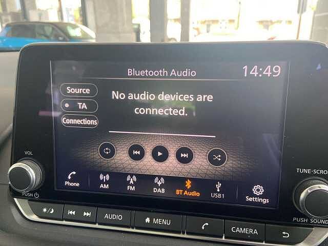 Nissan QASHQAI 1.3 DiG-T MH 158 Acenta Premium 5dr Xtronic